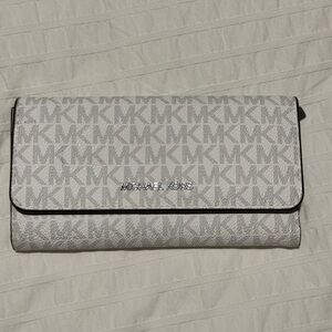 Michael Kors Silver Monogram Wallet